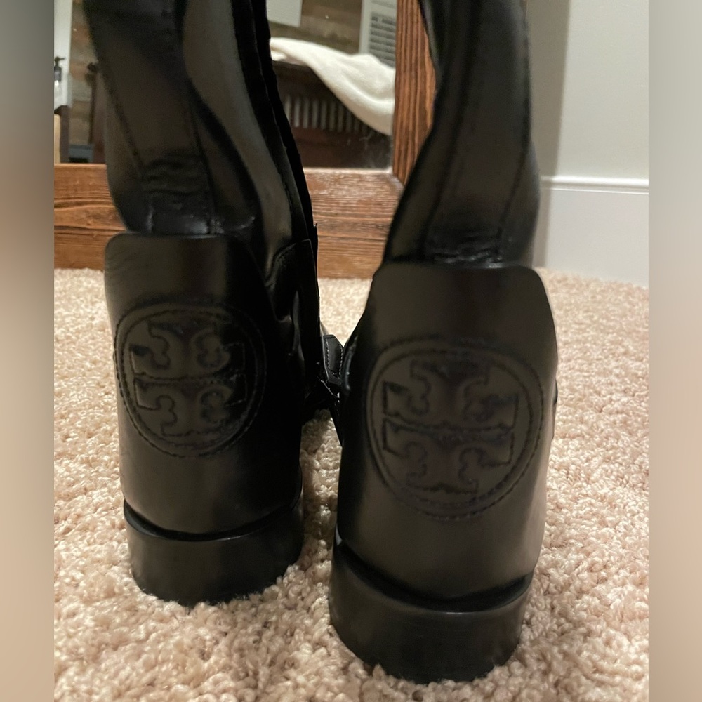 Tory Burch Boots